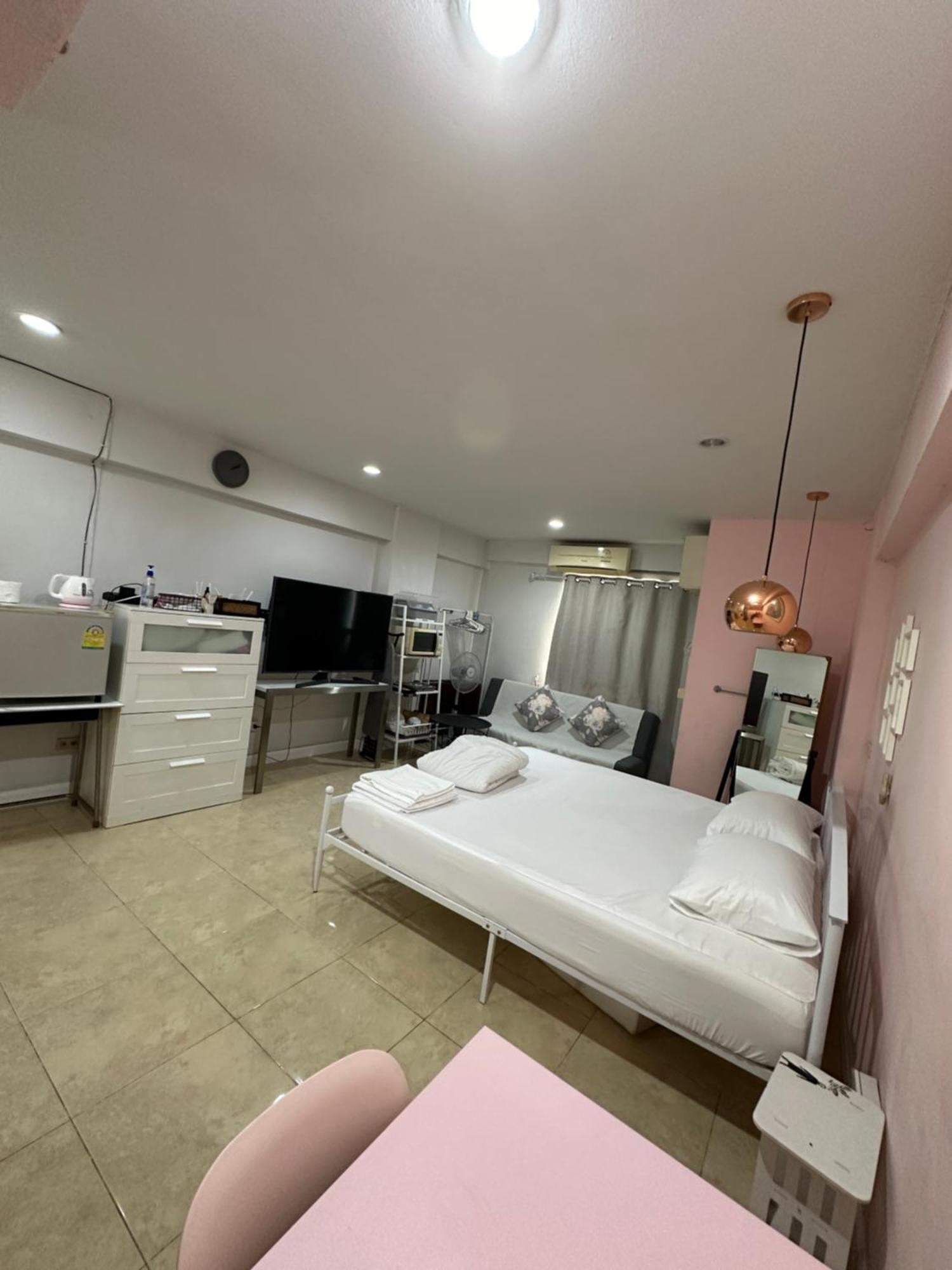Sweet Honey Tossed Private Condo Бангкок Экстерьер фото